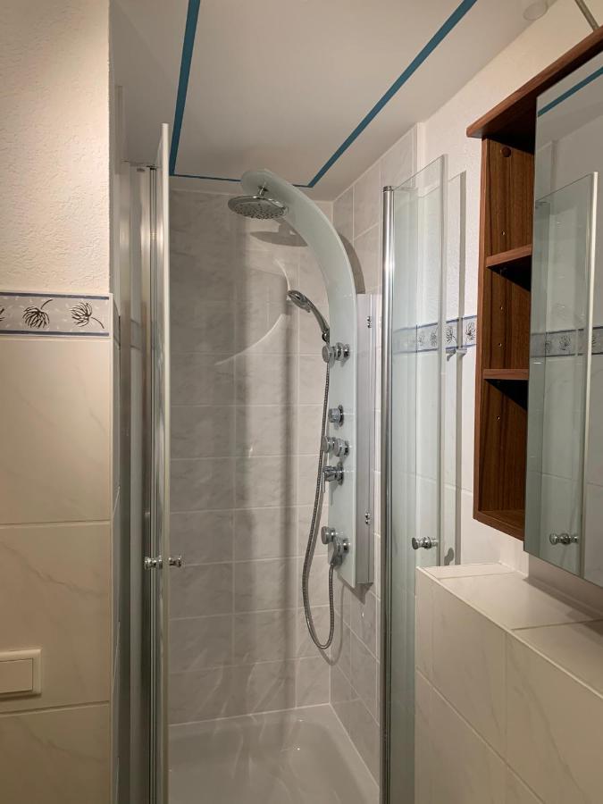 جينا Romantische Ferienwohnung Mit Fantastischem Ausblick, Pool Und Gartensauna المظهر الخارجي الصورة